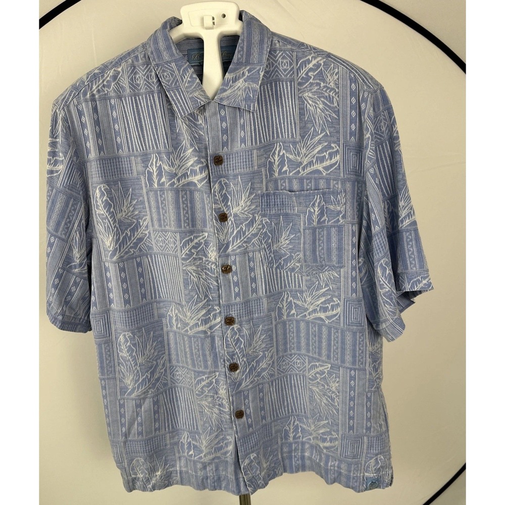 Bermuda Bay Men's Sz M Hawaiian Relaxed Shirt. Short Sleeves Silk